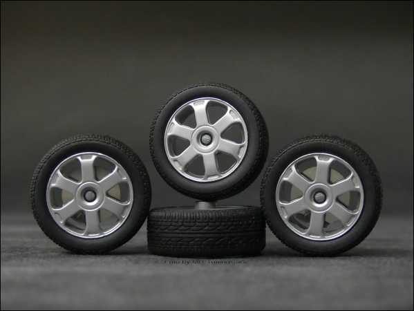 1:18 Audi S3 8L Felgensatz